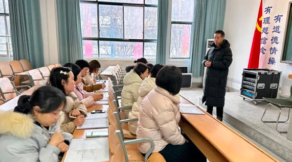 统一思想明目标，火力全开抓落实！——初中部举行教育教学工作提升系列专题活动 || 洛阳复兴学校